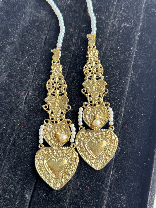 Dilkash earrings