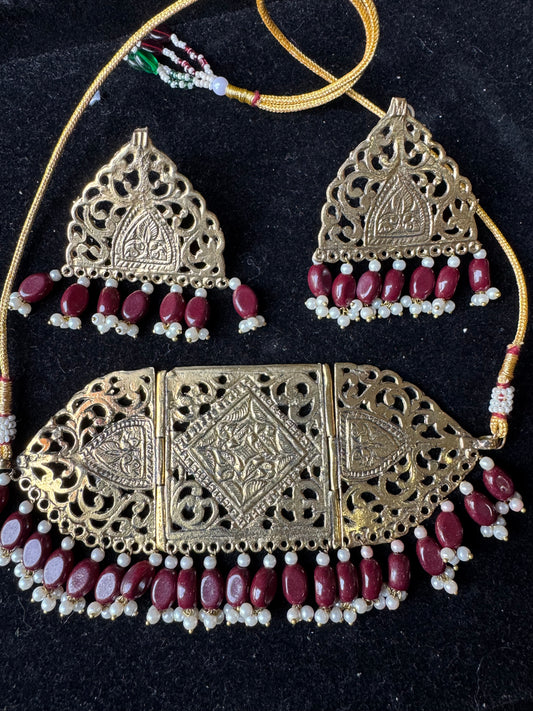 Mahnoor Choker Set