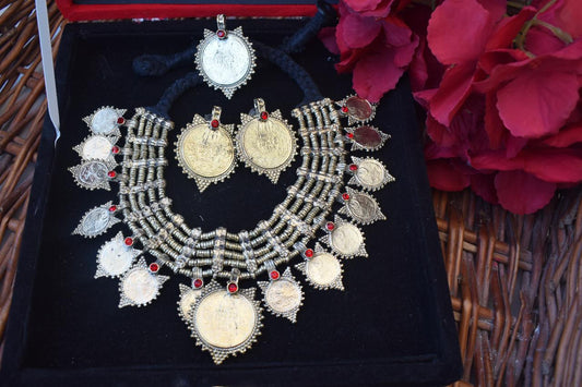 Sunehra Necklace