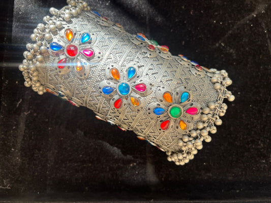 Jodha Handcuff 1D